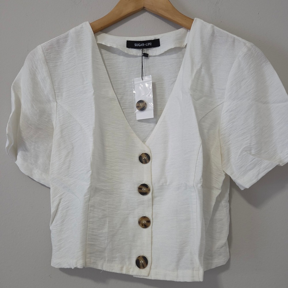 Sugar Lips White V-Neck Button Down Crop Top Textured Short Sleeve NWT Size Med